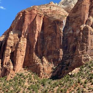 Meet your Posher, Esmeralda